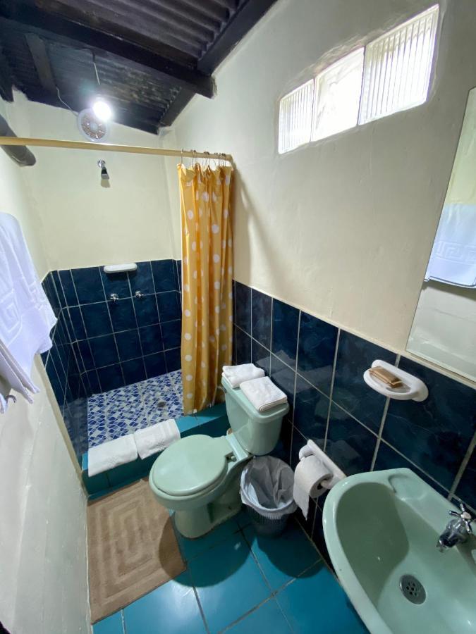Hidden House Hostel Party Montanita Ngoại thất bức ảnh