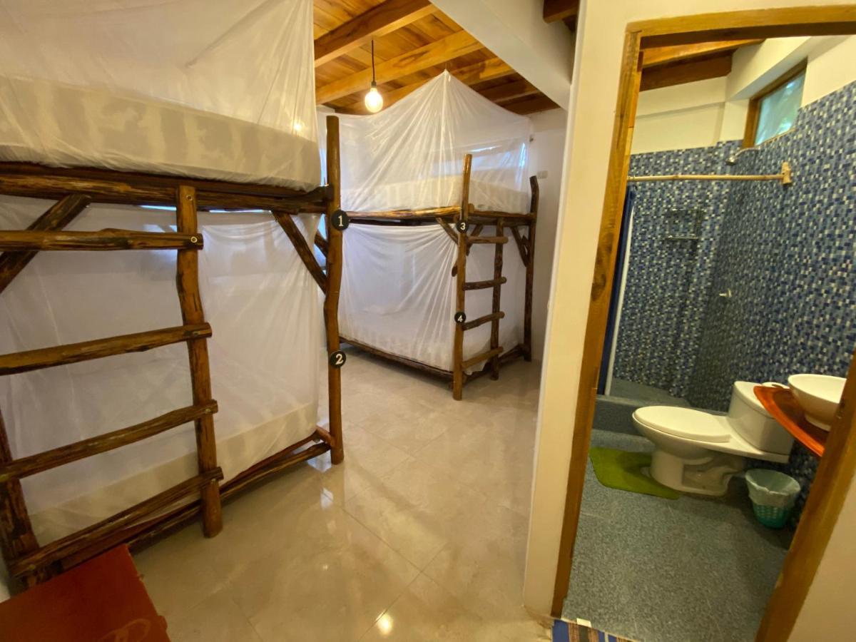 Hidden House Hostel Party Montanita Ngoại thất bức ảnh